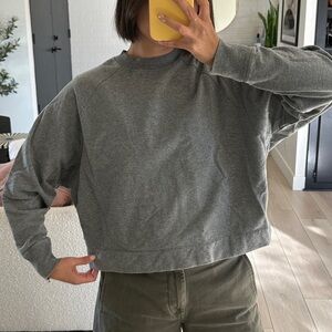 Vuori Woman’s Charcoal Crewneck Sweater
